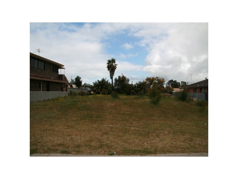 11 Adonis Road, Silver Sands WA 6210