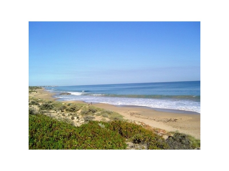 86 Boardwalk Blvd, Halls Head WA 6210