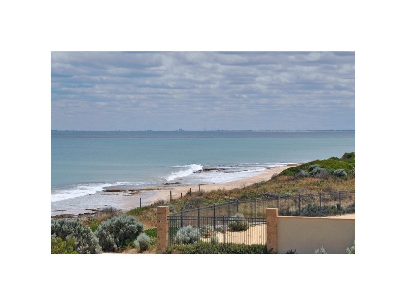 100 Boardwalk Boulevard, Halls Head WA 6210