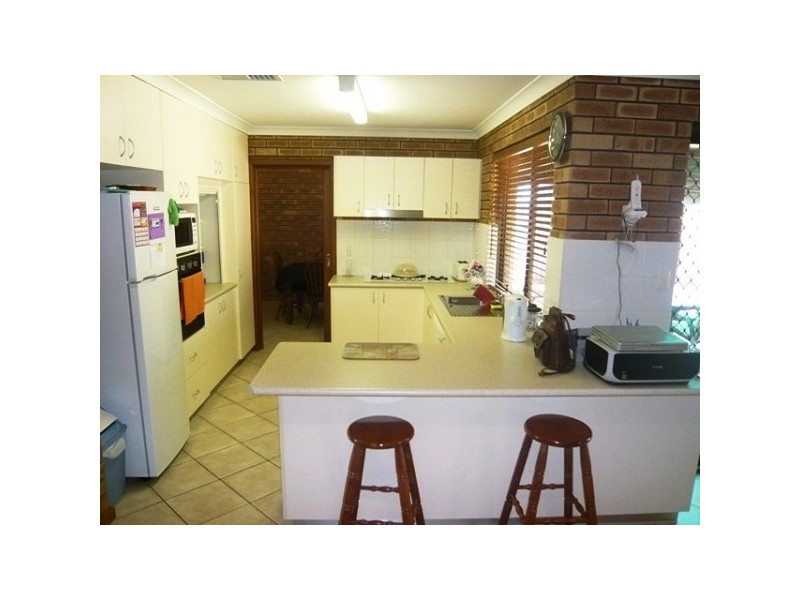 39 Peelwood Parade, Halls Head WA 6210