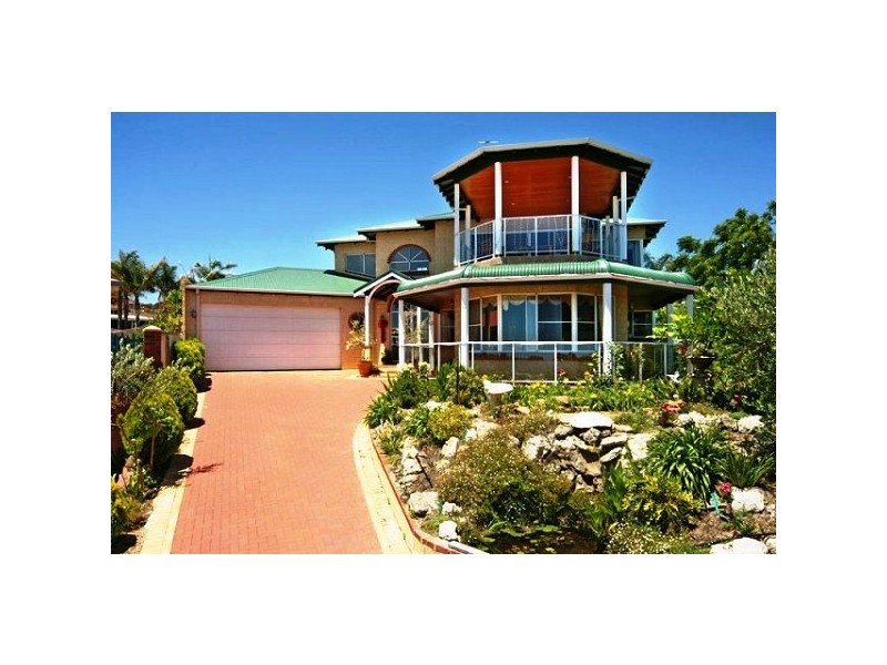 12 Gannet Rise, Halls Head WA 6210