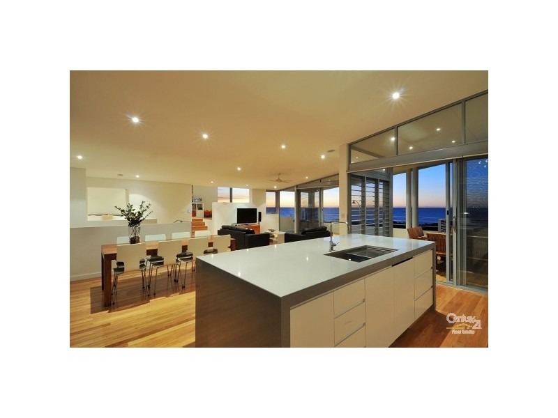108 Boardwalk Blvd, Halls Head WA 6210