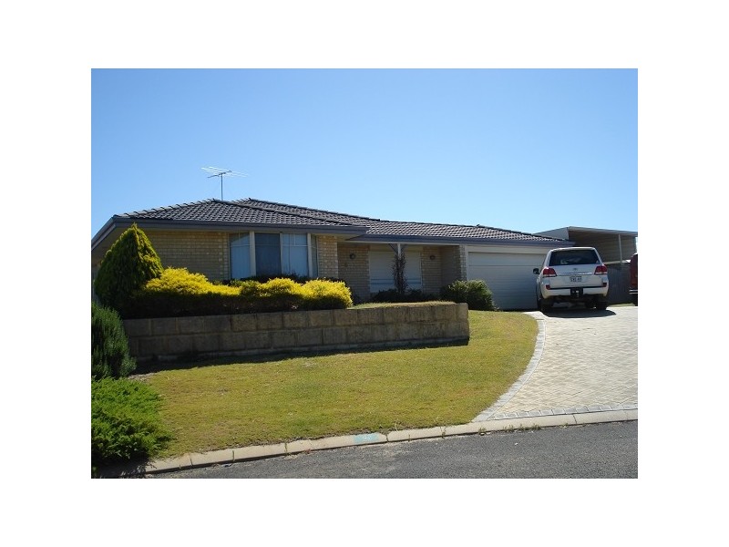 9 Carnoustie Gardens MEADOW SPRINGS, Mandurah WA 6210