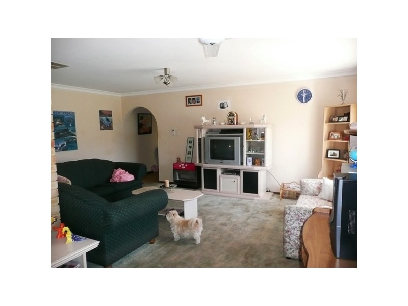 31 Vance Street, Dudley Park WA 6210