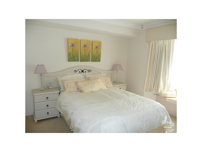 11 Hopevale Place, Erskine WA 6210