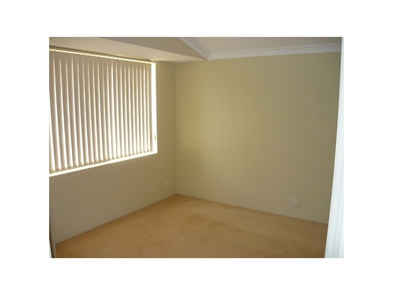 8 Kruger Loop, South Yunderup WA 6208