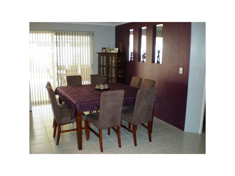 2 Teague Way, Lakelands WA 6210