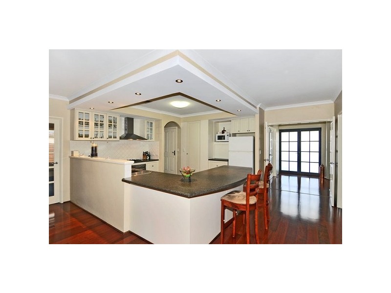 13 Carnarvon Way, Erskine WA 6210