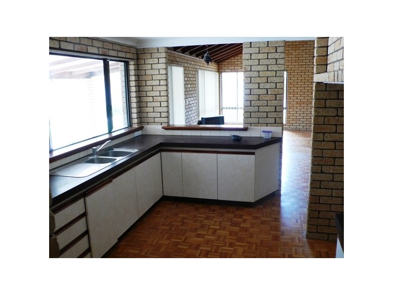 2 Socha Court, Greenfields WA 6210