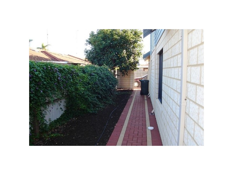 Unit 6, 42 Sutton Street, Mandurah WA 6210