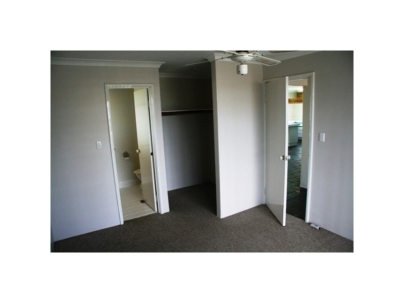 67 Casuarina Drive, Halls Head WA 6210