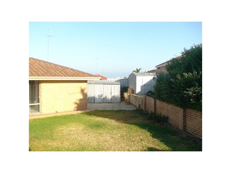 67 Casuarina Drive, Halls Head WA 6210