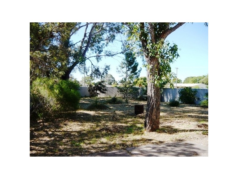 5 Flinders Street, Falcon WA 6210