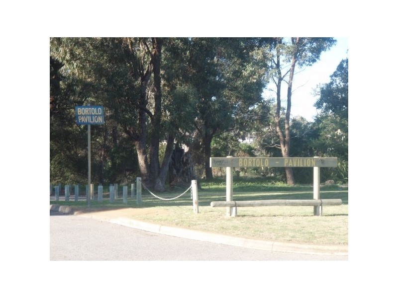 27 Nesbit Way, Greenfields WA 6210