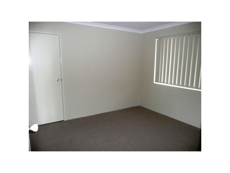 10 Pingle Drive, Greenfields WA 6210