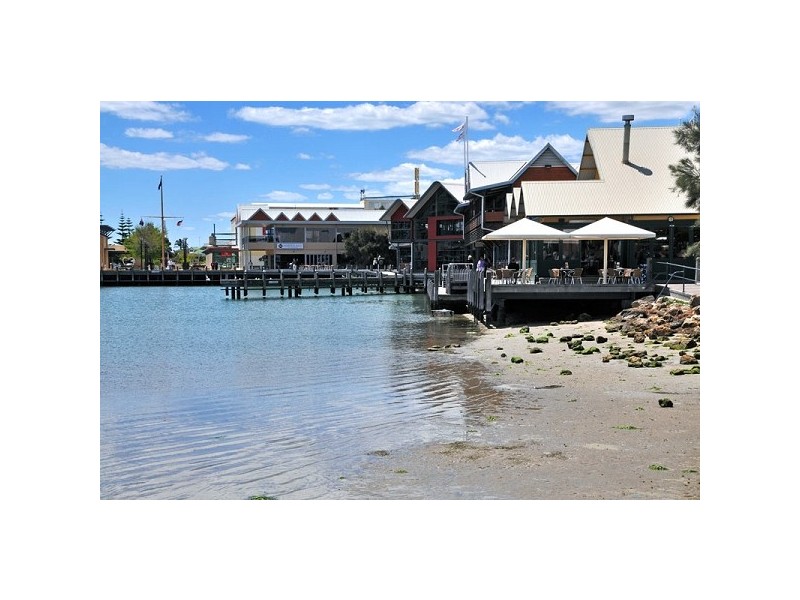 Unit 16, 7 Coolibah Ave, Dudley Park WA 6210