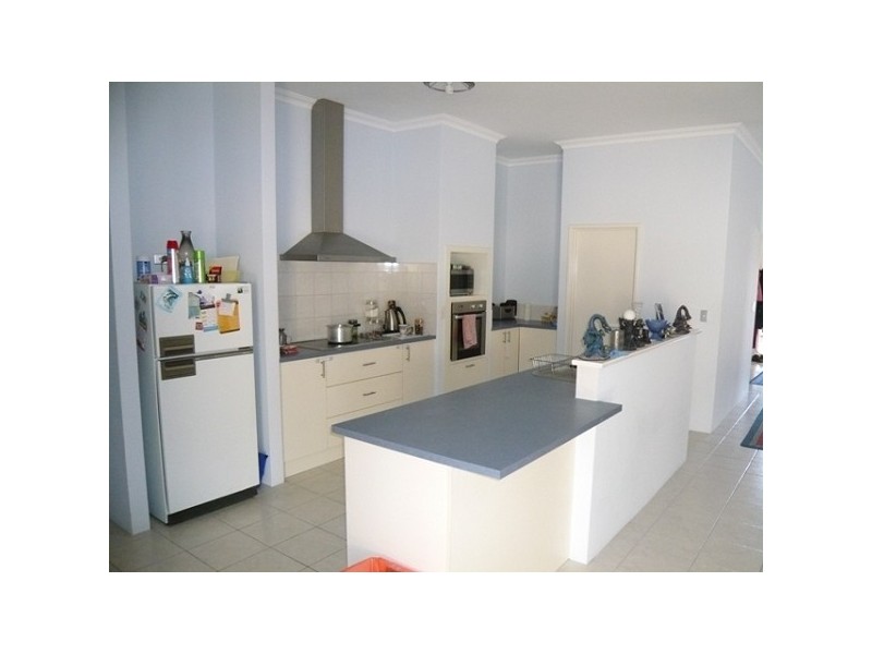 6 Katanning Avenue, Dawesville WA 6211