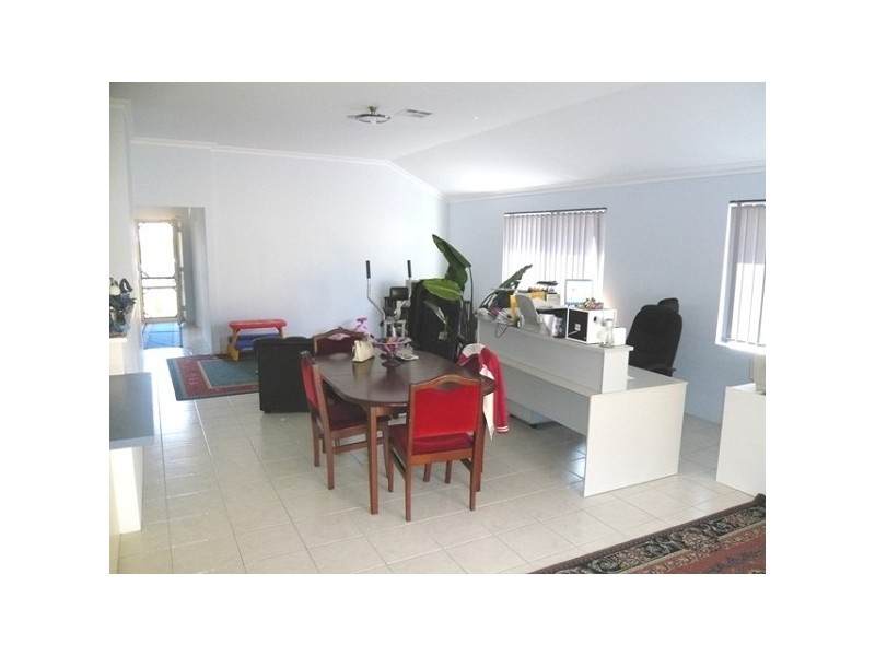 6 Katanning Avenue, Dawesville WA 6211