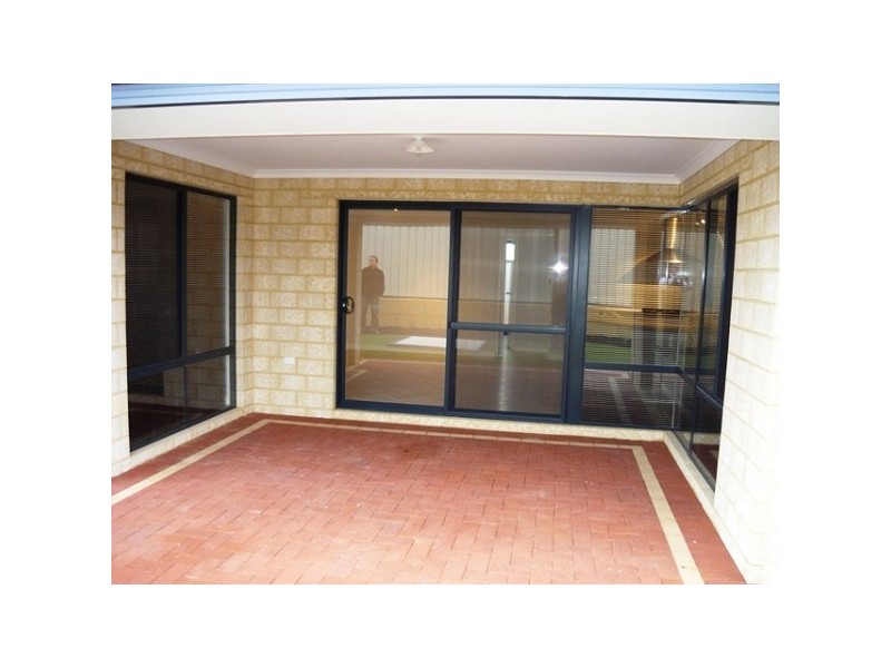 132 Meadow Springs Drive, Meadow Springs WA 6210