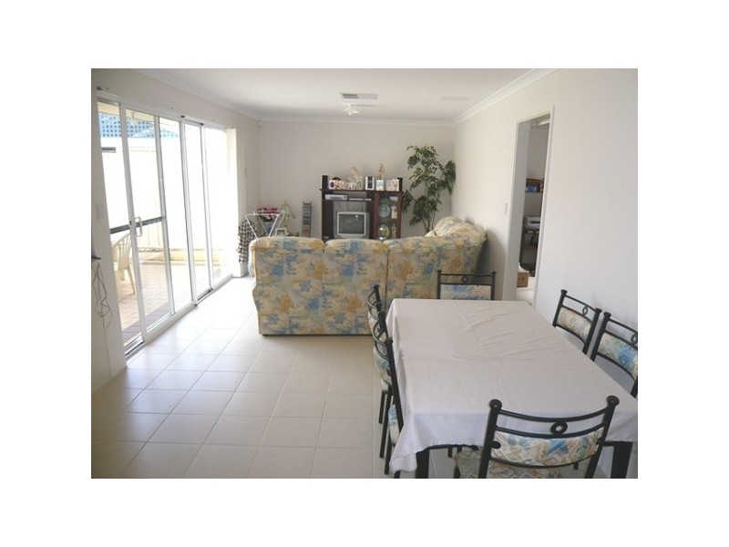 Unit 3, 74 Gibson Street, Mandurah WA 6210