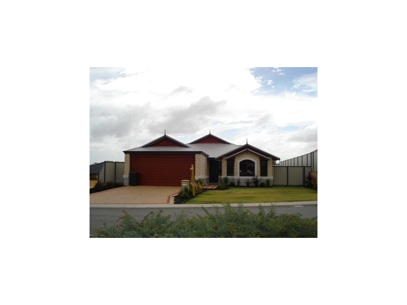 135 Meadow Springs Drive MEADOW SPRINGS, Mandurah WA 6210