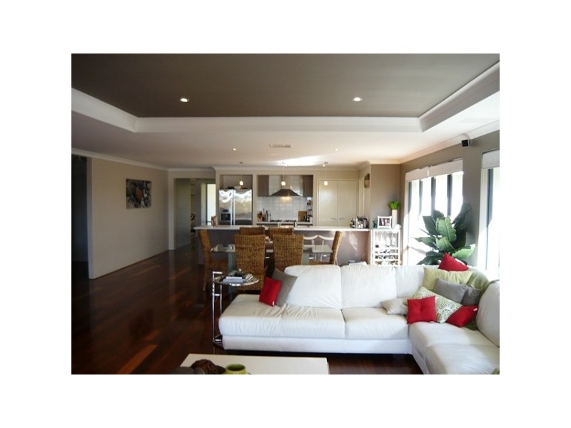 49 Northport Boulevard, Wannanup WA 6210