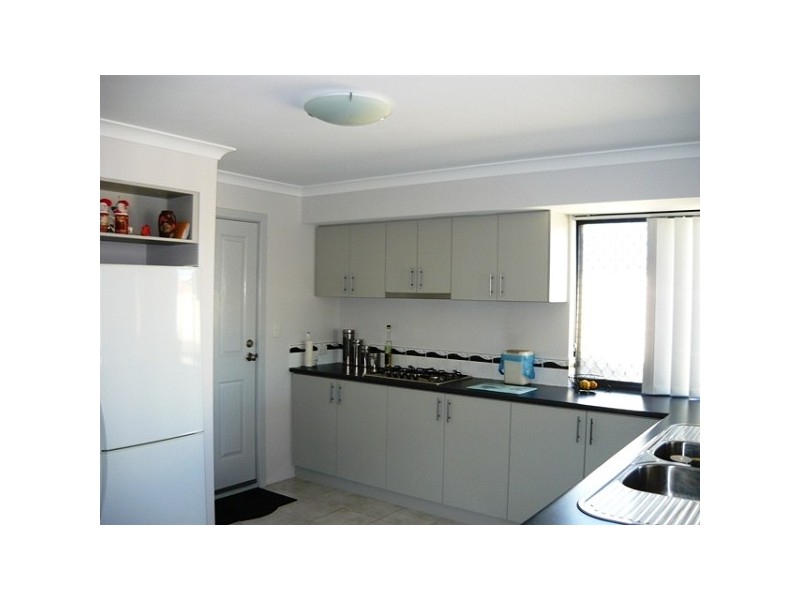 9 Teague Way, Lakelands WA 6210