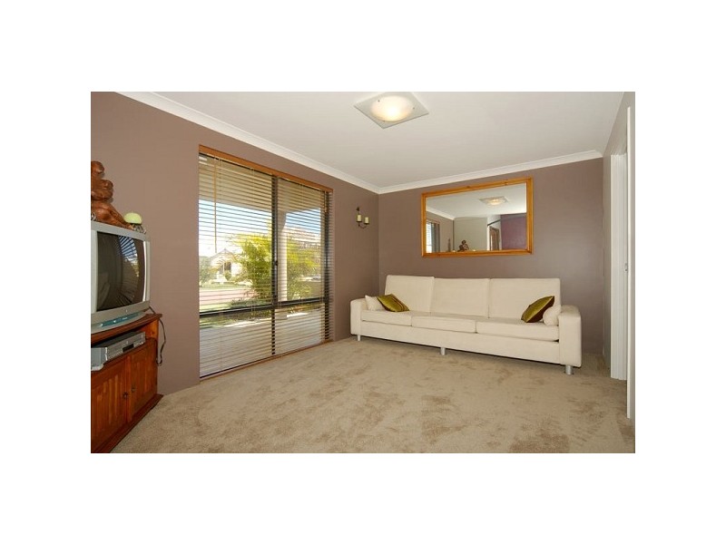 17 Isabellas Way, Erskine WA 6210