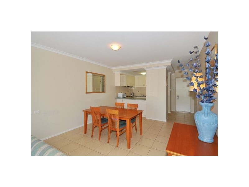Unit 2, 20 Apollo Quays, Halls Head WA 6210