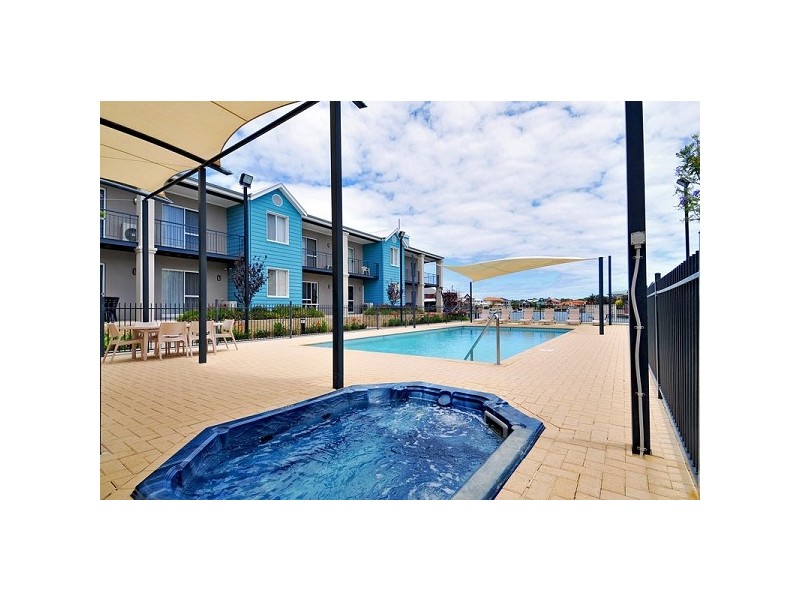 Unit 2, 20 Apollo Quays, Halls Head WA 6210