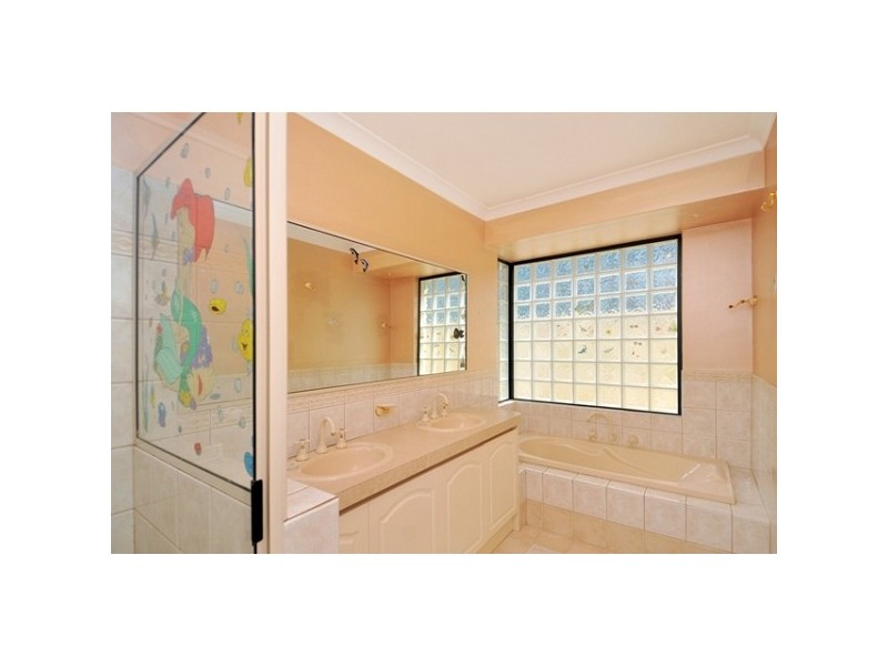 2 Cockatoo Close, Singleton WA 6175