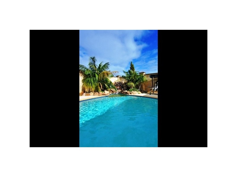 2 Cockatoo Close, Singleton WA 6175