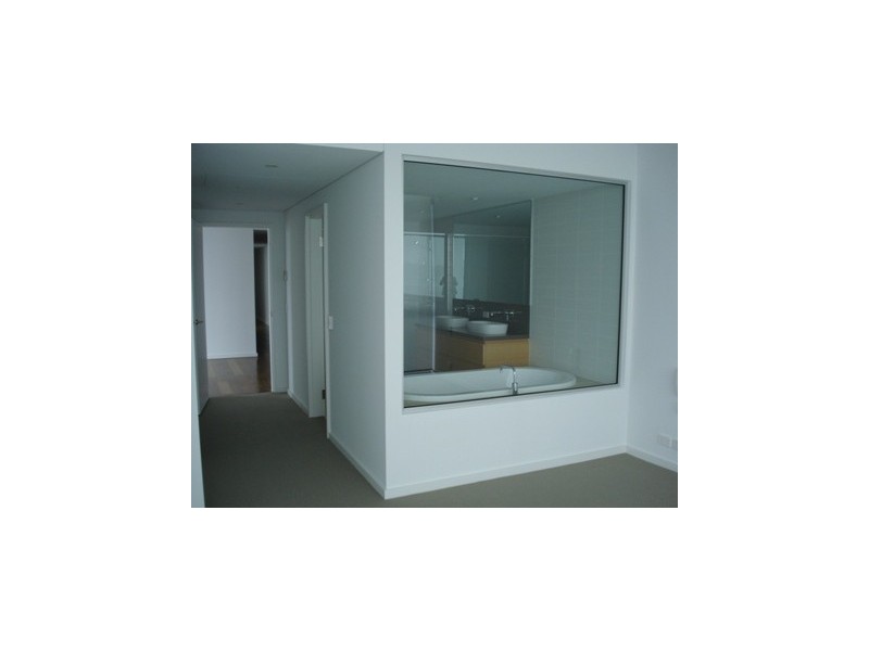 111/5 Marco Polo Drive, Mandurah WA 6210