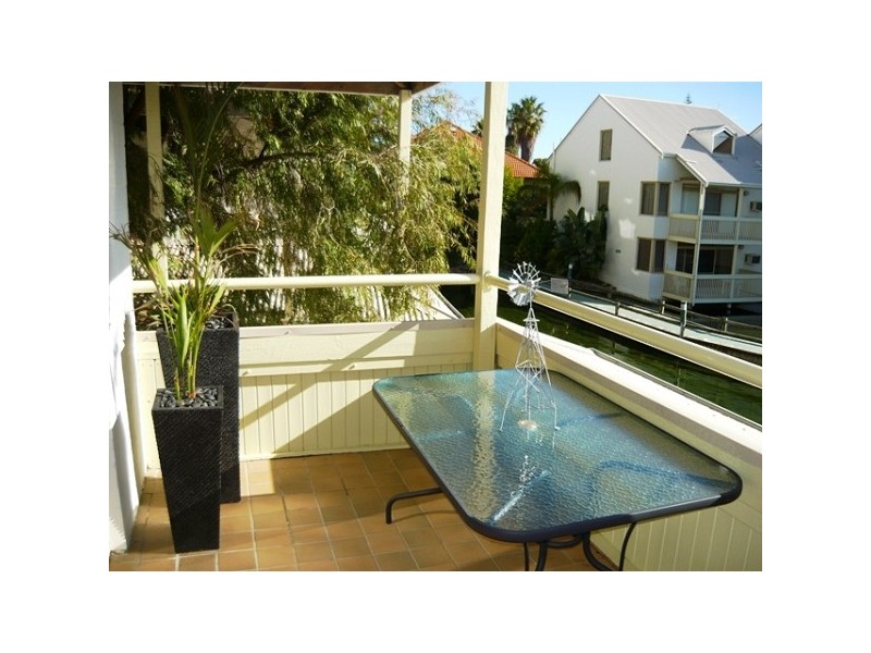 Unit 9, 132 Mandurah Tce, Mandurah WA 6210