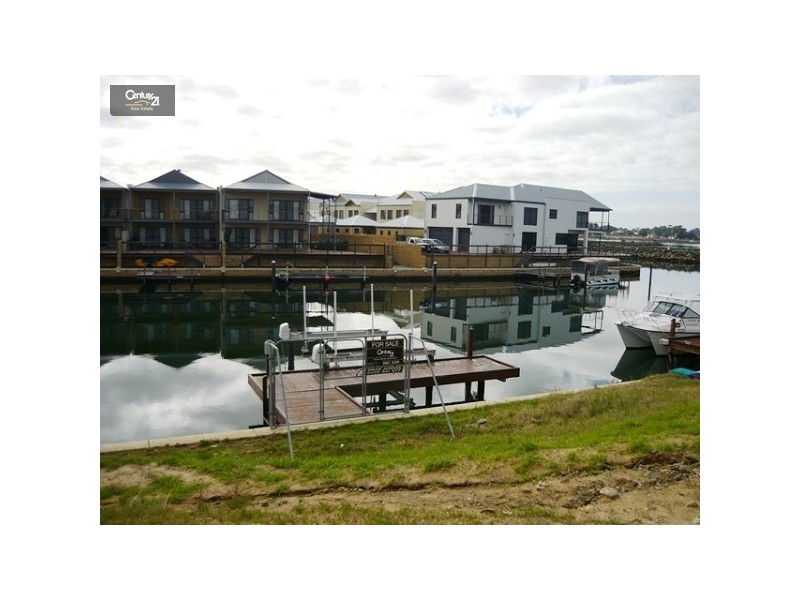 25 Fistina Ramble, Halls Head WA 6210