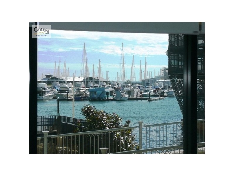 Unit 4, 16 Torcello Mews, Mandurah WA 6210