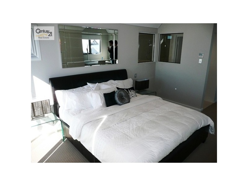 Unit 5, 16 Torcello Mews, Mandurah WA 6210