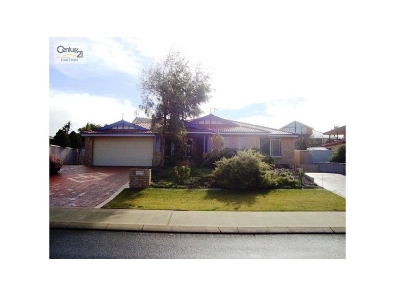 61 Casuarina Drive, Halls Head WA 6210