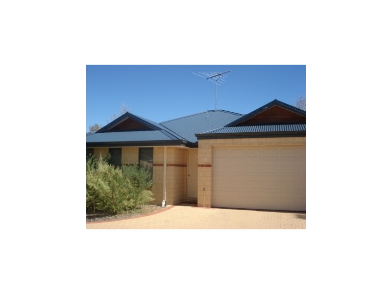 2/72 Cooper Street, Mandurah WA 6210