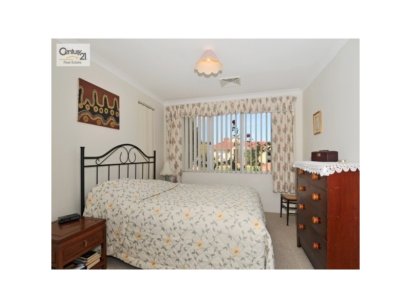 52 Blackwood Pde, Dudley Park WA 6210