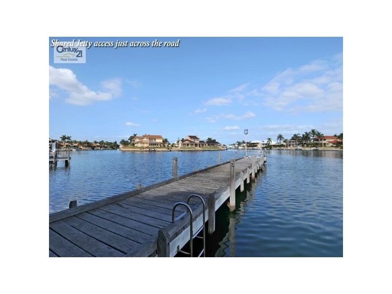 52 Blackwood Pde, Dudley Park WA 6210