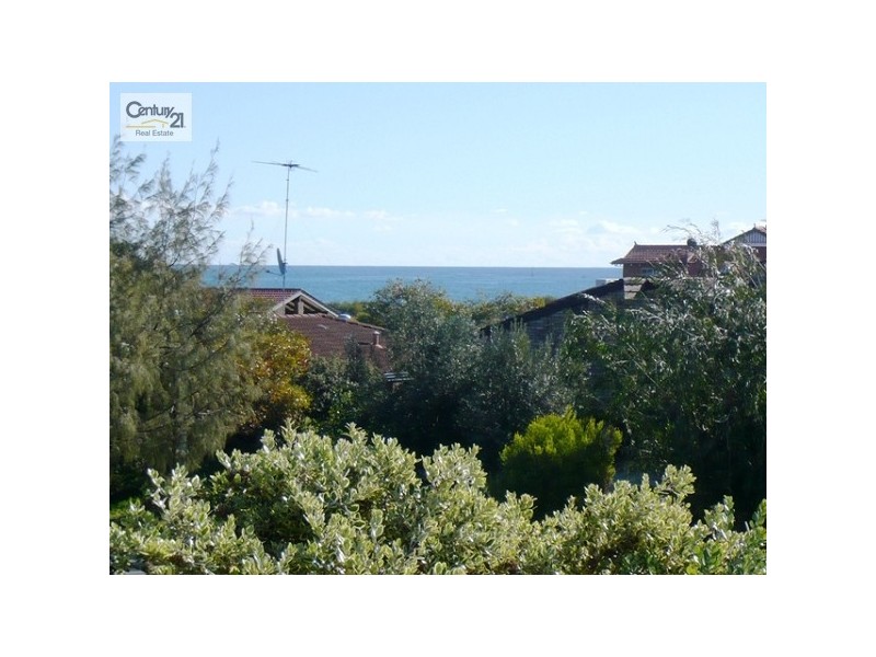 11 Driftwood Road, Silver Sands WA 6210