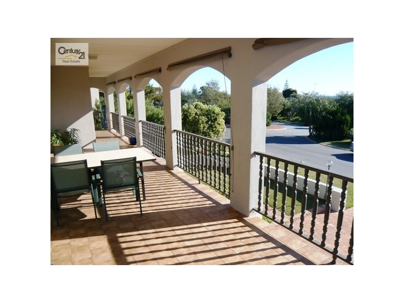 11 Driftwood Road, Silver Sands WA 6210