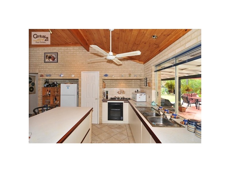 10 Serpentine Way, Stake Hill WA 6210