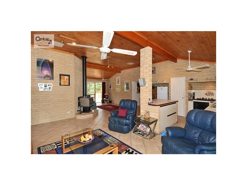 10 Serpentine Way, Stake Hill WA 6210