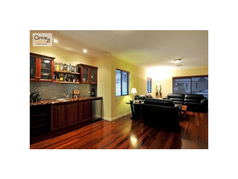 4 Cervantes Drive, Mandurah Quay, Erskine WA 6210