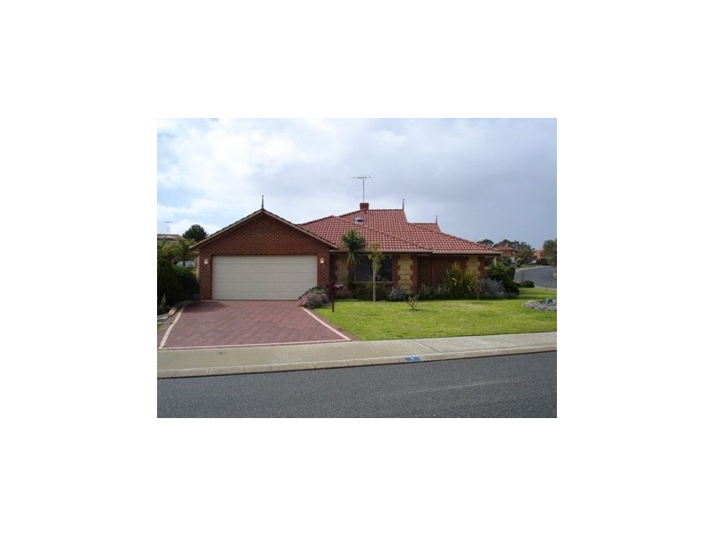 1 Portmarnock Circle HALLS HEAD, Mandurah WA 6210