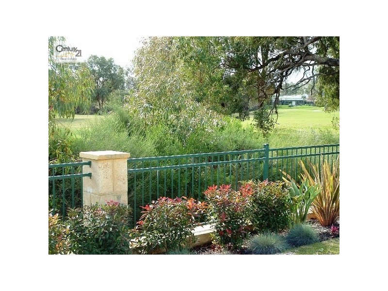 13 Malone Loop, Meadow Springs WA 6210