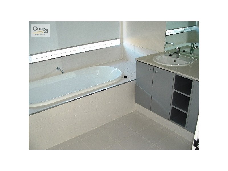 13 Malone Loop, Meadow Springs WA 6210