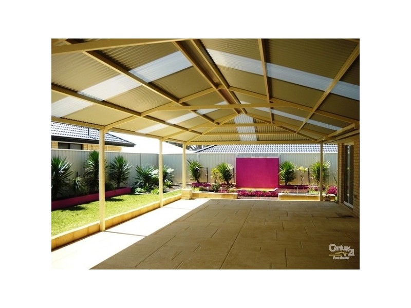 2 Teague Way, Lakelands WA 6210